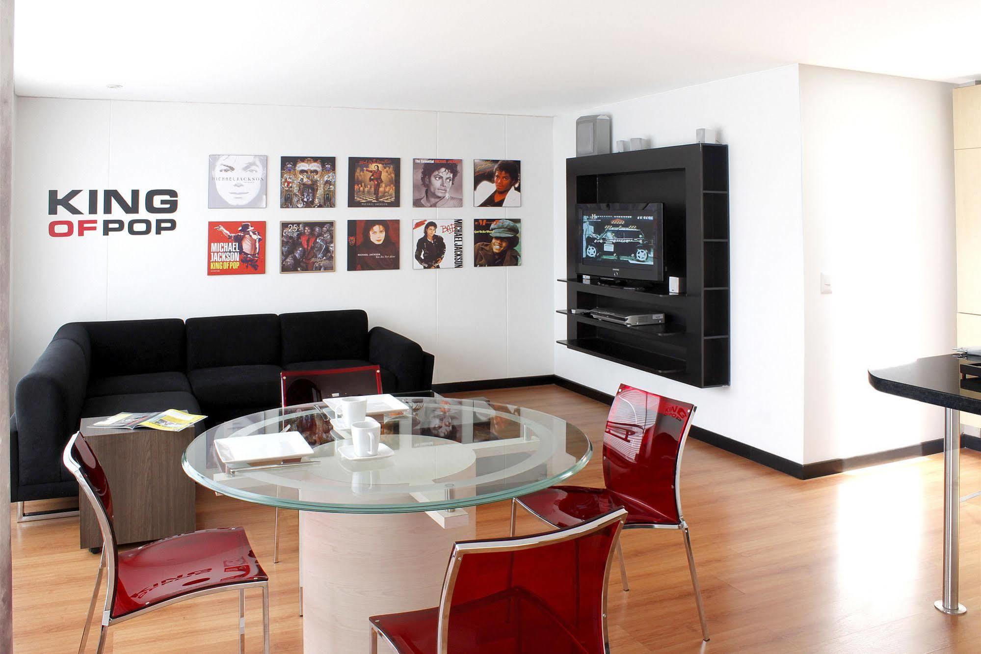 Hotel Celebrities Suites Bogota Bagian luar foto
