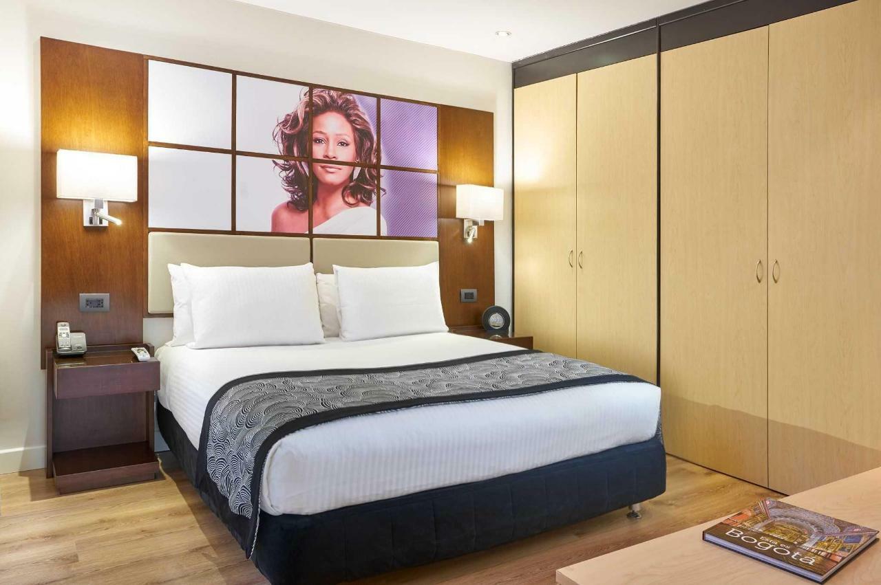 Hotel Celebrities Suites Bogota Bagian luar foto