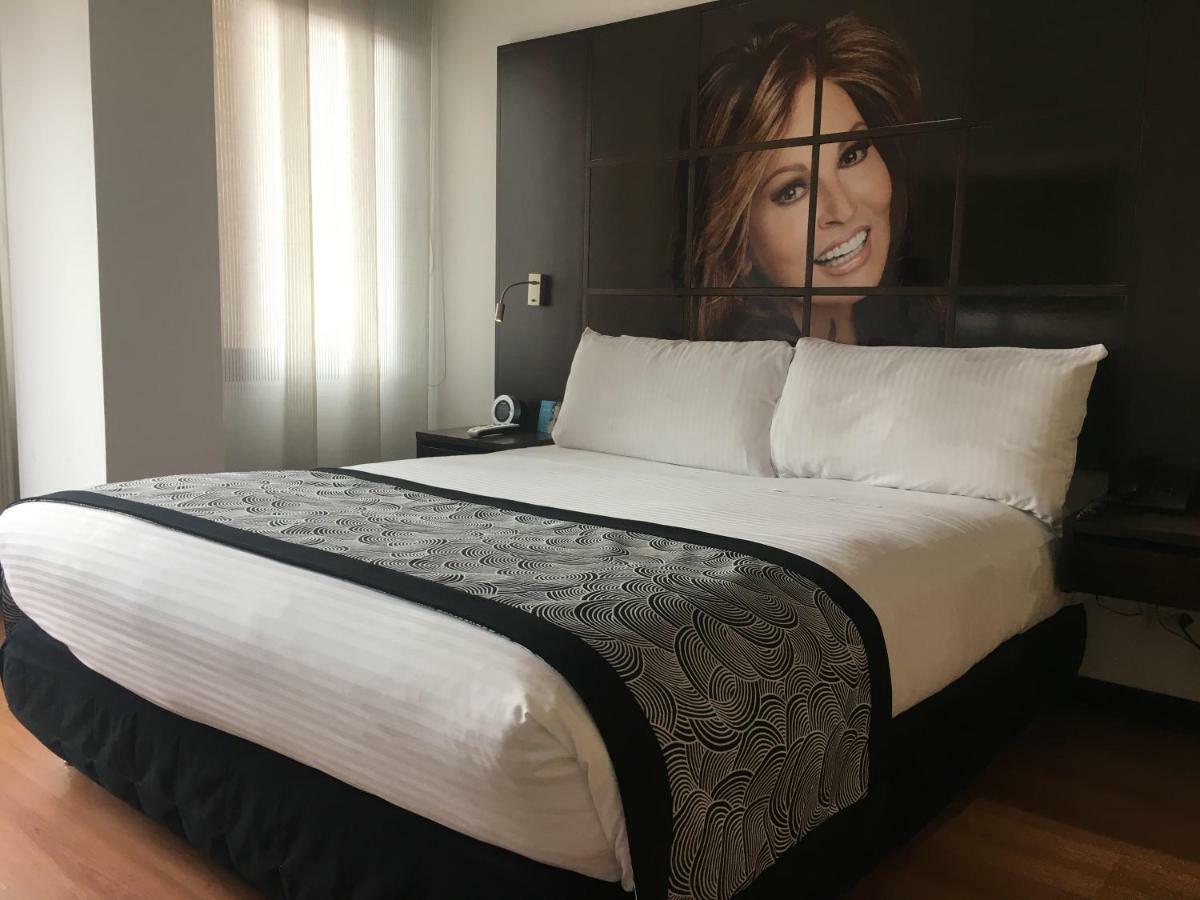 Hotel Celebrities Suites Bogota Bagian luar foto
