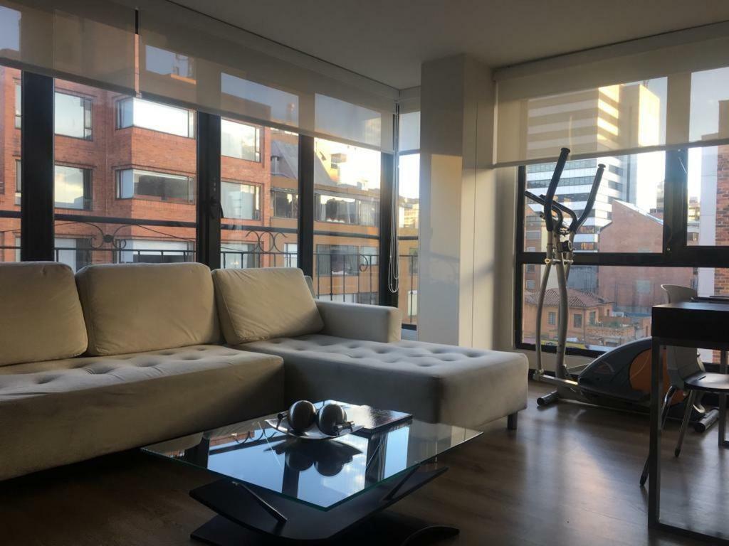 Hotel Celebrities Suites Bogota Bagian luar foto