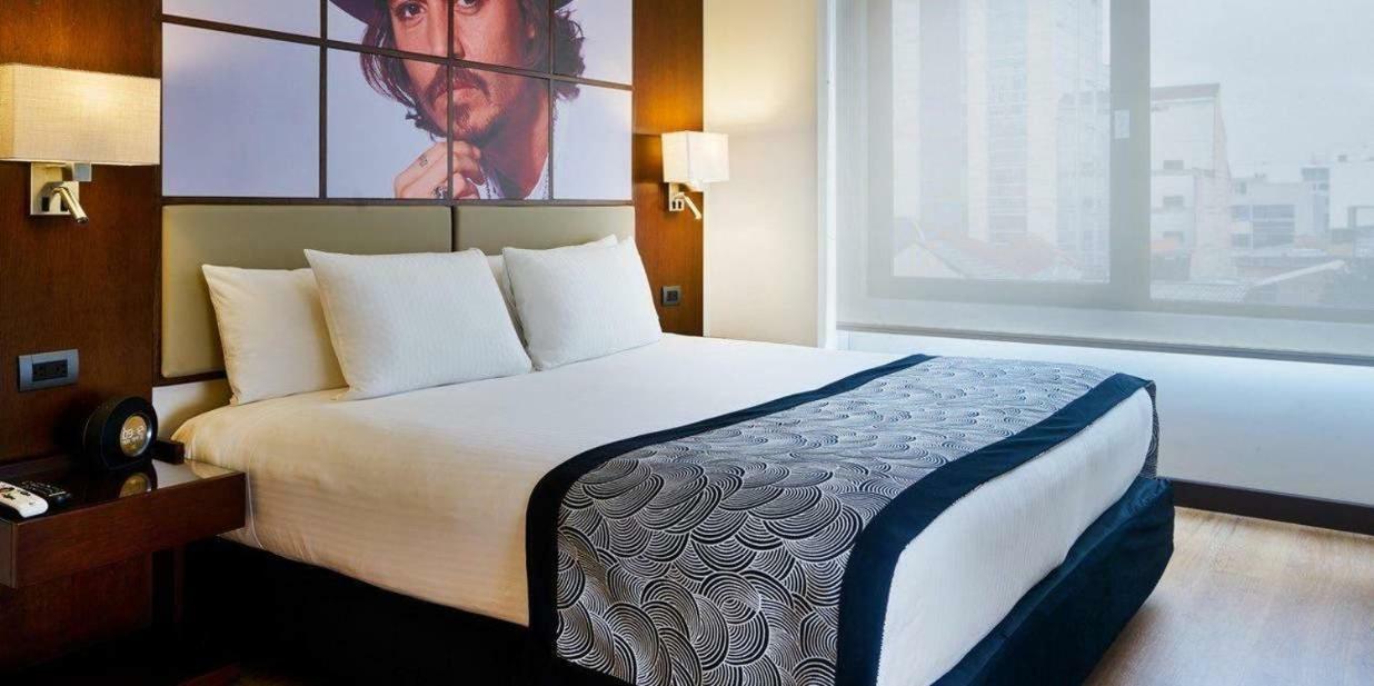 Hotel Celebrities Suites Bogota Bagian luar foto