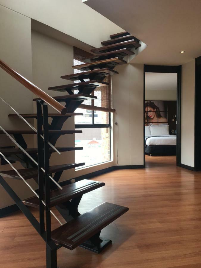 Hotel Celebrities Suites Bogota Bagian luar foto